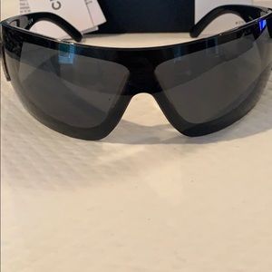 EUC RARE Chanel signature wrap around sunglasses